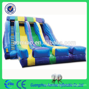 Giant inflatablle tobogán de agua para adultos inflables bouncy castillo con tobogán de agua en venta